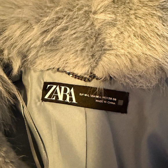 Zara bluish short faux fur jacket coat NWT - Picture 5 of 9